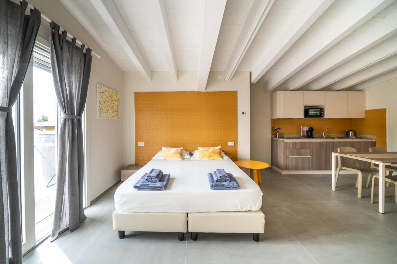 A Casa Di Sabina Hotel Desenzano del Garda Luaran gambar